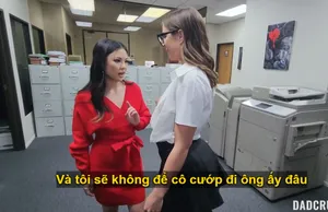 Nữ chủ tịch mà tôi ngưỡng mộ trở thành con người khác khi say xỉn