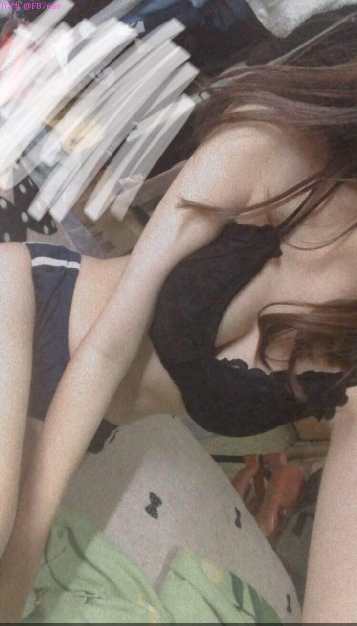 ông chú độc thân tận hưởng cuộc sống với em sugar baby địt giỏi